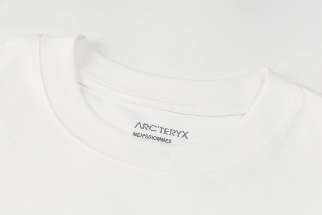 （ ） Arc’teryx ARC 24SS logo T 60 ， g 。 Breathable， ， ， 。 logo ， 。 ， 。 ， ， ， ， :S-XL（ ）